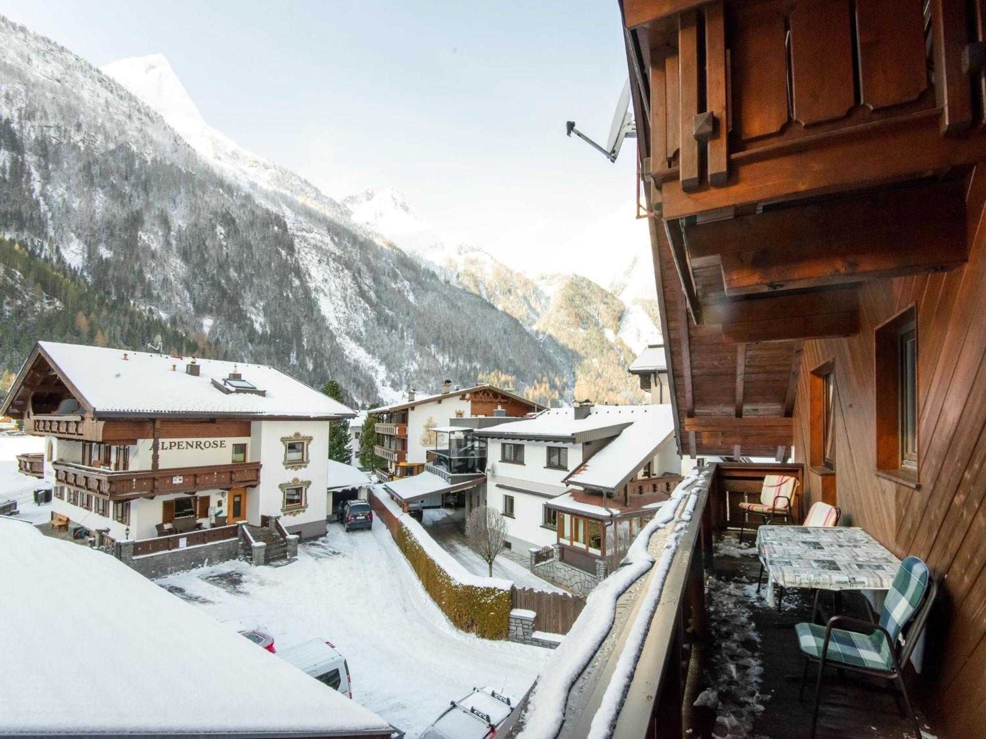 Comfortable Apartment In L Ngenfeld With Ski Storage Langenfeld Luaran gambar