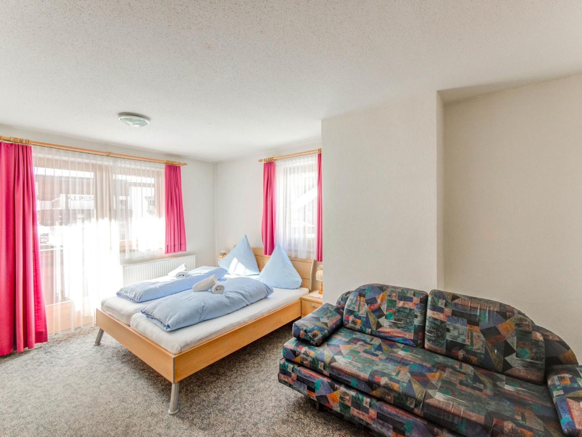 Comfortable Apartment In L Ngenfeld With Ski Storage Langenfeld Luaran gambar