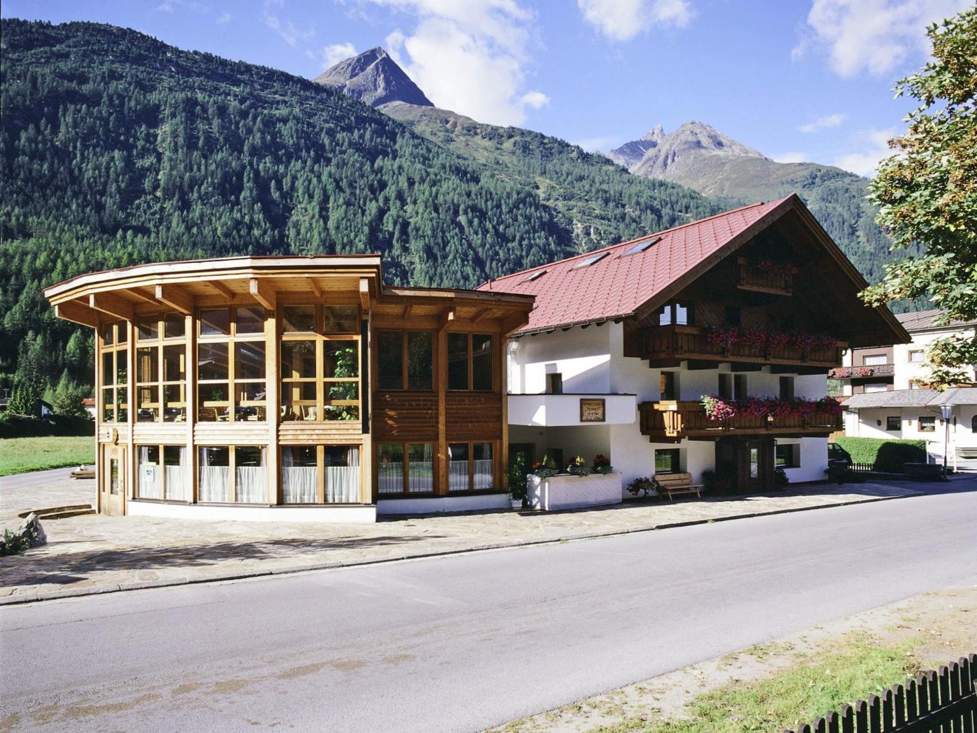 Comfortable Apartment In L Ngenfeld With Ski Storage Langenfeld Luaran gambar